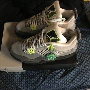 Jordan’s 4 Retro